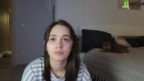 Snapshot of evi_woow chatting on 03.04.25 evi_woow online show from 03.04.25