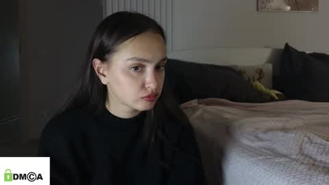 evi_woow online show from 02.06.26