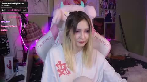 Snapshot of evie_rosen chatting on 01.09.25 Evie online show from 01.09.25