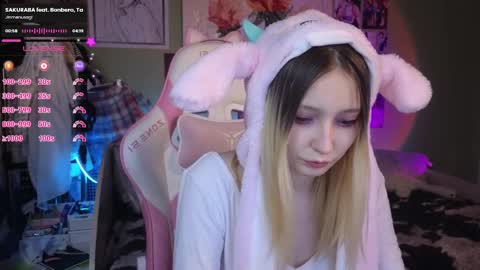 Snapshot of evie_rosen chatting on 02.03.25 Evie online show from 02.03.25