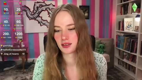 Snapshot of eviecam chatting on 05.31.26 Evie3 online show from 05.31.26