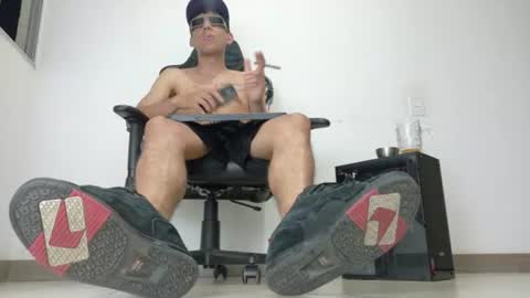 Snapshot of evil_boss1 chatting on 07.01.26 evil_boss1 online show from 07.01.26