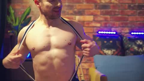 Snapshot of evildavil chatting on 02.25.26 David online show from 02.25.26