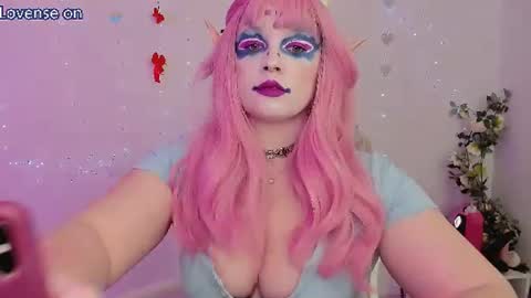 Snapshot of evilla_brill chatting on 06.11.26 evilla_brill online show from 06.11.26
