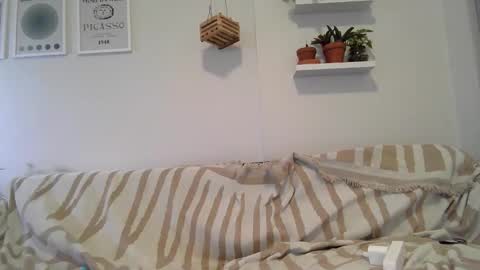 Badblondebunny online show from 12.22.25