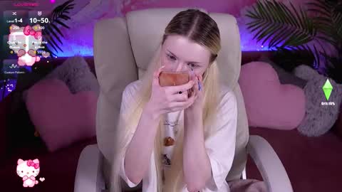 Snapshot of evistarr chatting on 03.14.26 Eva online show from 03.14.26