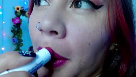 Snapshot of evolethmontenegros chatting on 12.26.24 Evoleth online show from 12.26.24