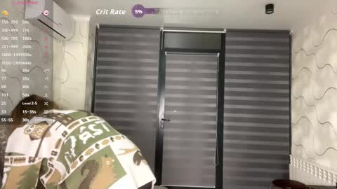 Snapshot of evonnesilvestre chatting on 10.12.25 Eva online show from 10.12.25