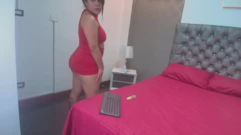 evonnymuse online show from 04.17.26