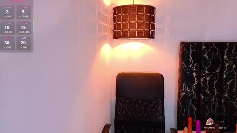 evvaa_moon online show from 04.29.26