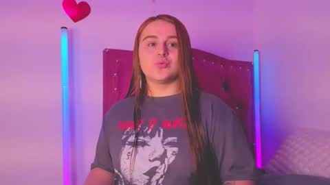 EVY online show from 10.14.25