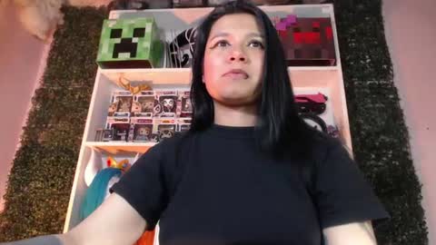 Im Evy online show from 06.26.26