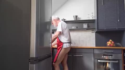 Naaktloper online show from 04.06.26