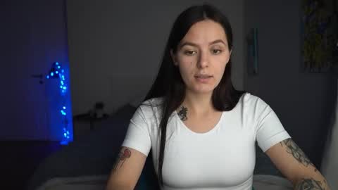 ewelynscott online show from 11.26.25