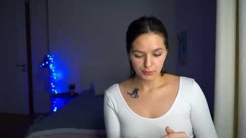 ewelynscott online show from 11.28.25