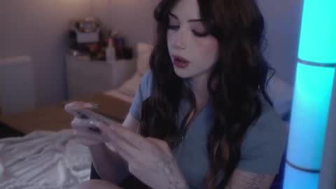 Alyson online show from 02.22.25