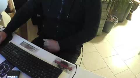 Gio online show from 01.26.25