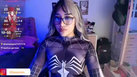 Snapshot of exodiakinky chatting on 01.08.26 Goddess Exodia please help me reach 100 thumbs up online show from 01.08.26