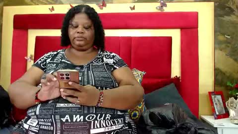 Snapshot of exoticbigmandx chatting on 02.11.26 Mandy online show from 02.11.26