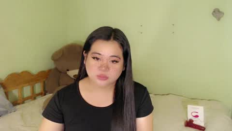 Snapshot of exoticpinayx chatting on 06.20.26 SHANTAL MARIE online show from 06.20.26