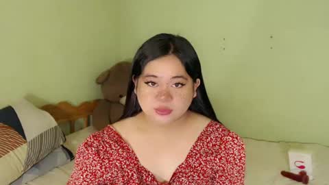 Snapshot of exoticpinayx chatting on 06.28.26 SHANTAL MARIE online show from 06.28.26
