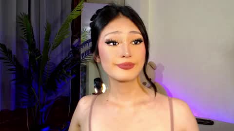 Candy  online show from 12.10.24