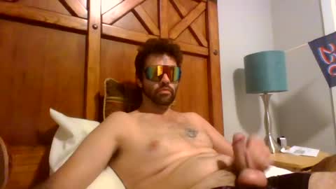 Snapshot of experienced4jocktop chatting on 07.07.26 Antonio Leon Gibson-Cushing online show from 07.07.26