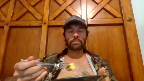 Snapshot of experienced4jocktop chatting on 07.08.26 Antonio Leon Gibson-Cushing online show from 07.08.26