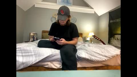 Snapshot of explosive_andyy chatting on 10.19.25 Explosivee andyy online show from 10.19.25