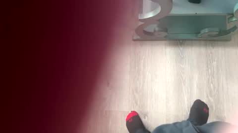 Snapshot of explosive_andyy chatting on 10.20.25 Explosivee andyy online show from 10.20.25