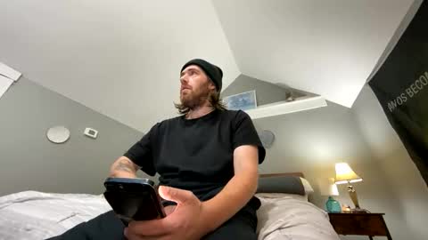 Snapshot of explosive_andyy chatting on 10.29.25 Explosivee andyy online show from 10.29.25