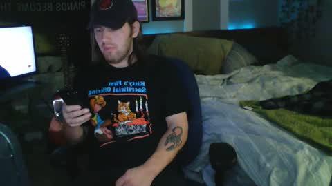 Snapshot of explosive_andyy chatting on 02.17.26 Explosivee andyy online show from 02.17.26