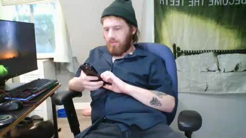 Snapshot of explosive_andyy chatting on 04.11.26 Explosivee andyy online show from 04.11.26