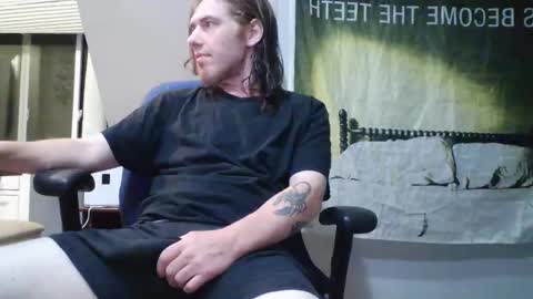 Snapshot of explosive_andyy chatting on 04.23.26 Explosivee andyy online show from 04.23.26