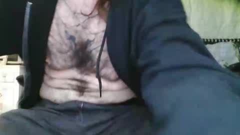Snapshot of explosive_andyy chatting on 05.10.26 Explosivee andyy online show from 05.10.26