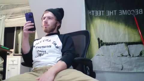 Snapshot of explosive_andyy chatting on 05.18.26 Explosivee andyy online show from 05.18.26