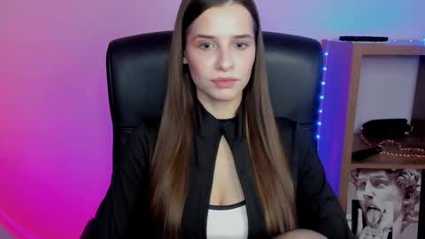 Maya online show from 11.17.25