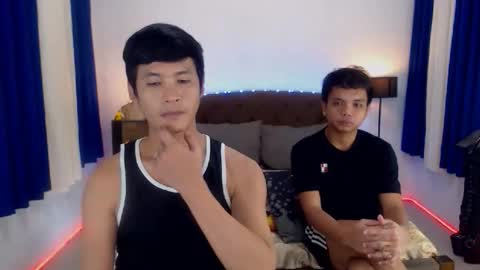 Snapshot of extraservice69menx chatting on 10.28.25 JOHNDAVE online show from 10.28.25