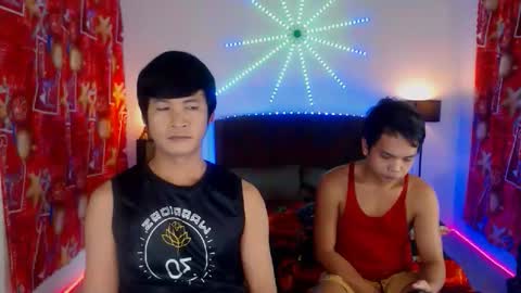 Snapshot of extraservice69menx chatting on 12.15.25 JOHNDAVE online show from 12.15.25