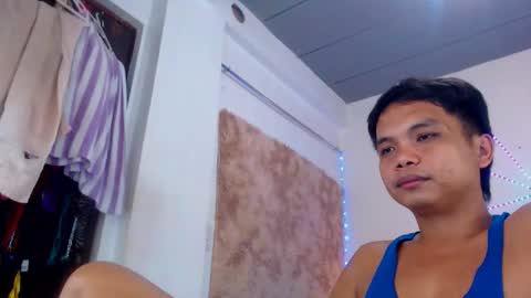 Snapshot of extraservice69menx chatting on 02.03.26 JOHNDAVE online show from 02.03.26