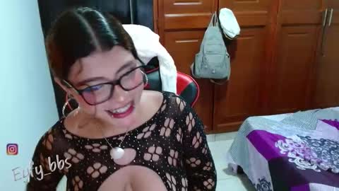 Snapshot of eyfy_bbs chatting on 02.07.26 Nadia online show from 02.07.26