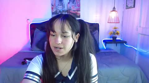 Snapshot of eymmy_24 chatting on 09.20.25 eymmy_24 online show from 09.20.25