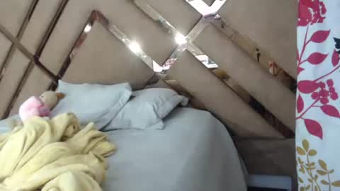 eyshaexotii online show from 04.28.26