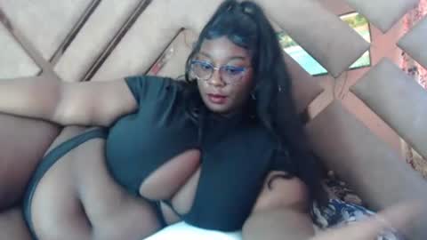 Snapshot of eyshaexotii chatting on 07.29.26 eyshaexotii online show from 07.29.26