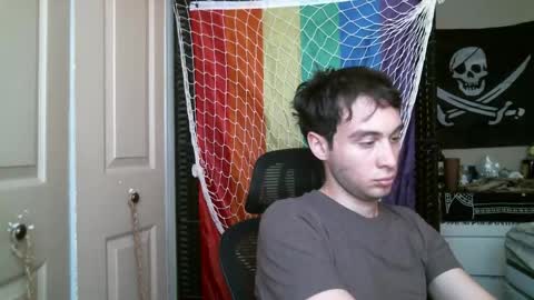 Ezra Naamah online show from 05.01.26