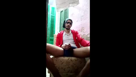 Snapshot of ezz_3zoo1 chatting on 04.18.26 weza online show from 04.18.26