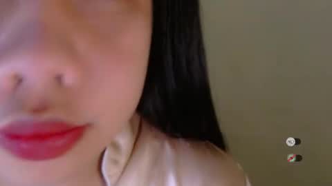 Snapshot of f3ckdollucy chatting on 09.15.25 yanna online show from 09.15.25