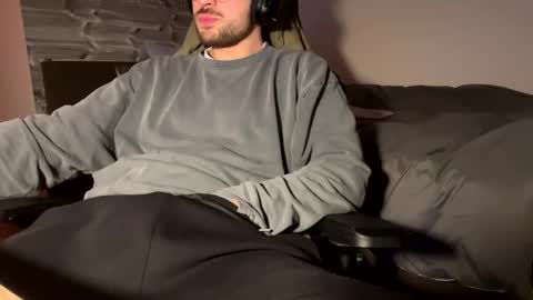 Call me bitch online show from 01.26.25