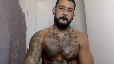 Snapshot of fabianelgalan chatting on 12.19.24 Fabianelgalan online show from 12.19.24