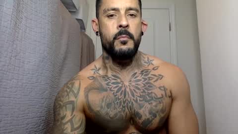 Snapshot of fabianelgalan chatting on 01.22.25 Fabianelgalan online show from 01.22.25